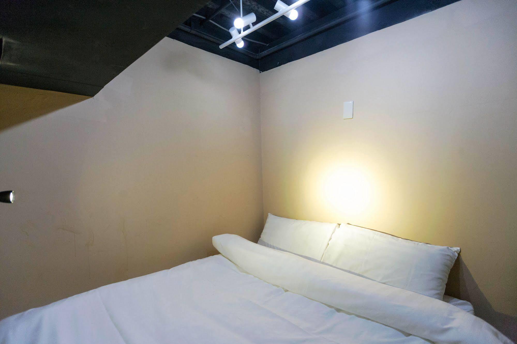 Angels Hostel Taipei Ximen Kültér fotó